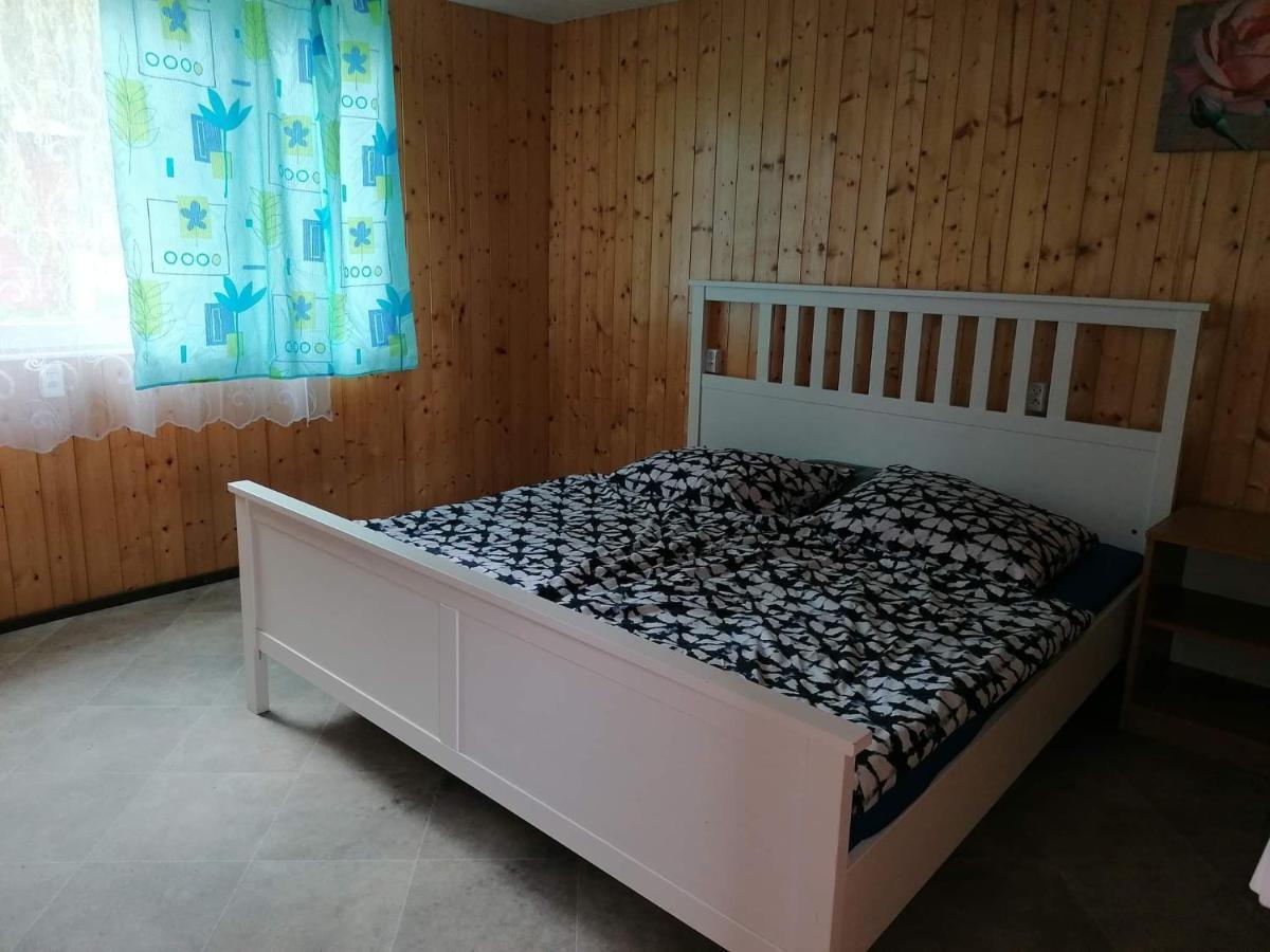 Bohema Osada Villa Łazy Екстериор снимка